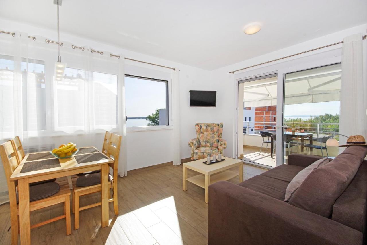 Apartment Laura Privlaka  Bagian luar foto