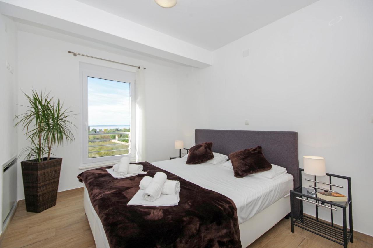Apartment Laura Privlaka  Bagian luar foto