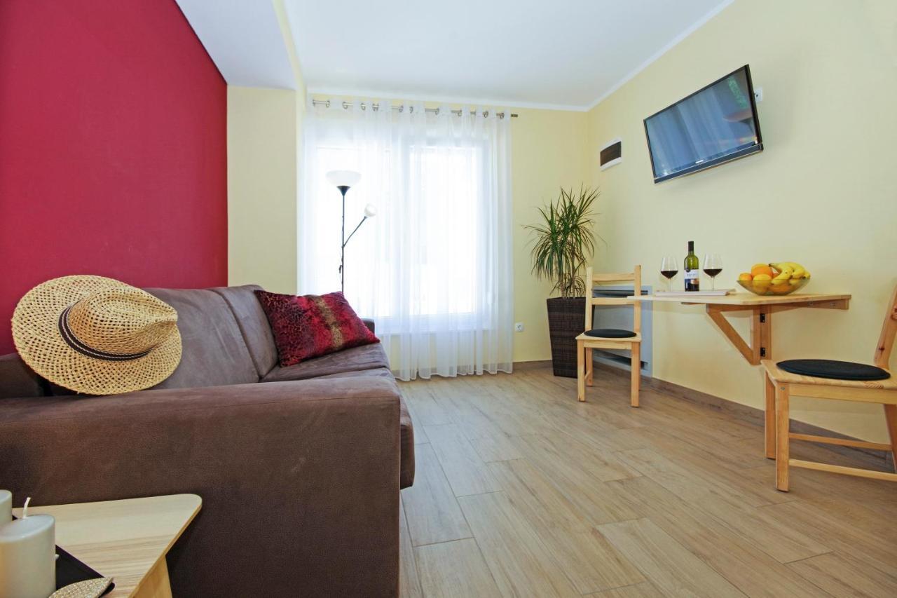Apartment Laura Privlaka  Bagian luar foto