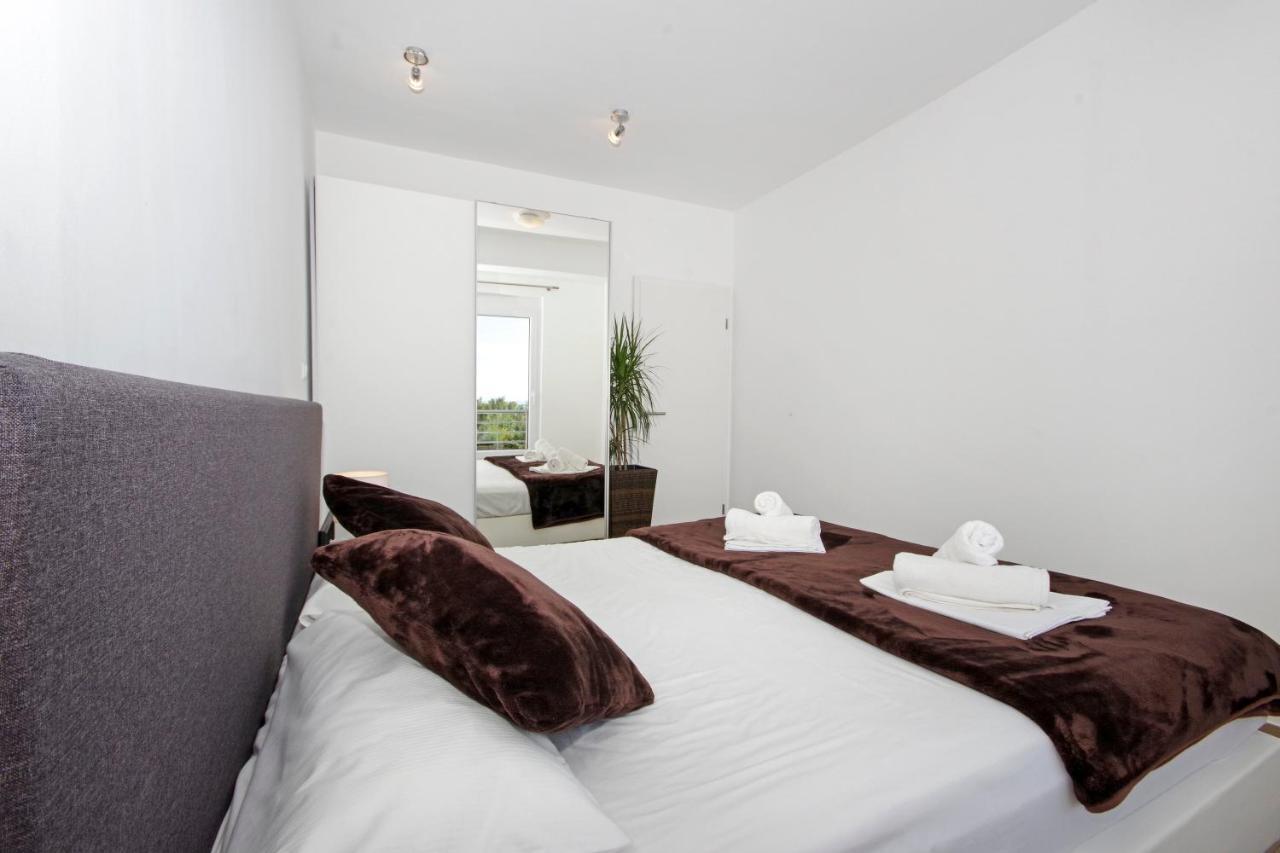 Apartment Laura Privlaka  Bagian luar foto